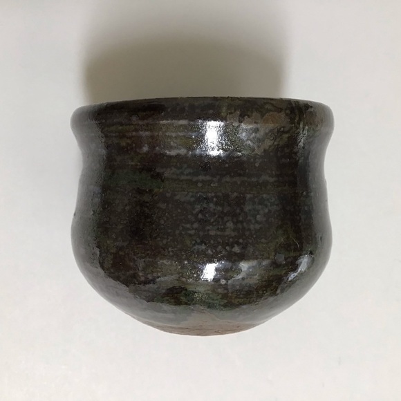 Studio Art Pottery Tea Bowl Sake Cup Handmade Green Glaze Brown Signed Vintage - Picture 12 of 16